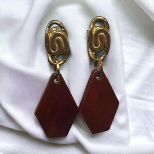 Vintage Castlecliff wooden clip on dangle earrings